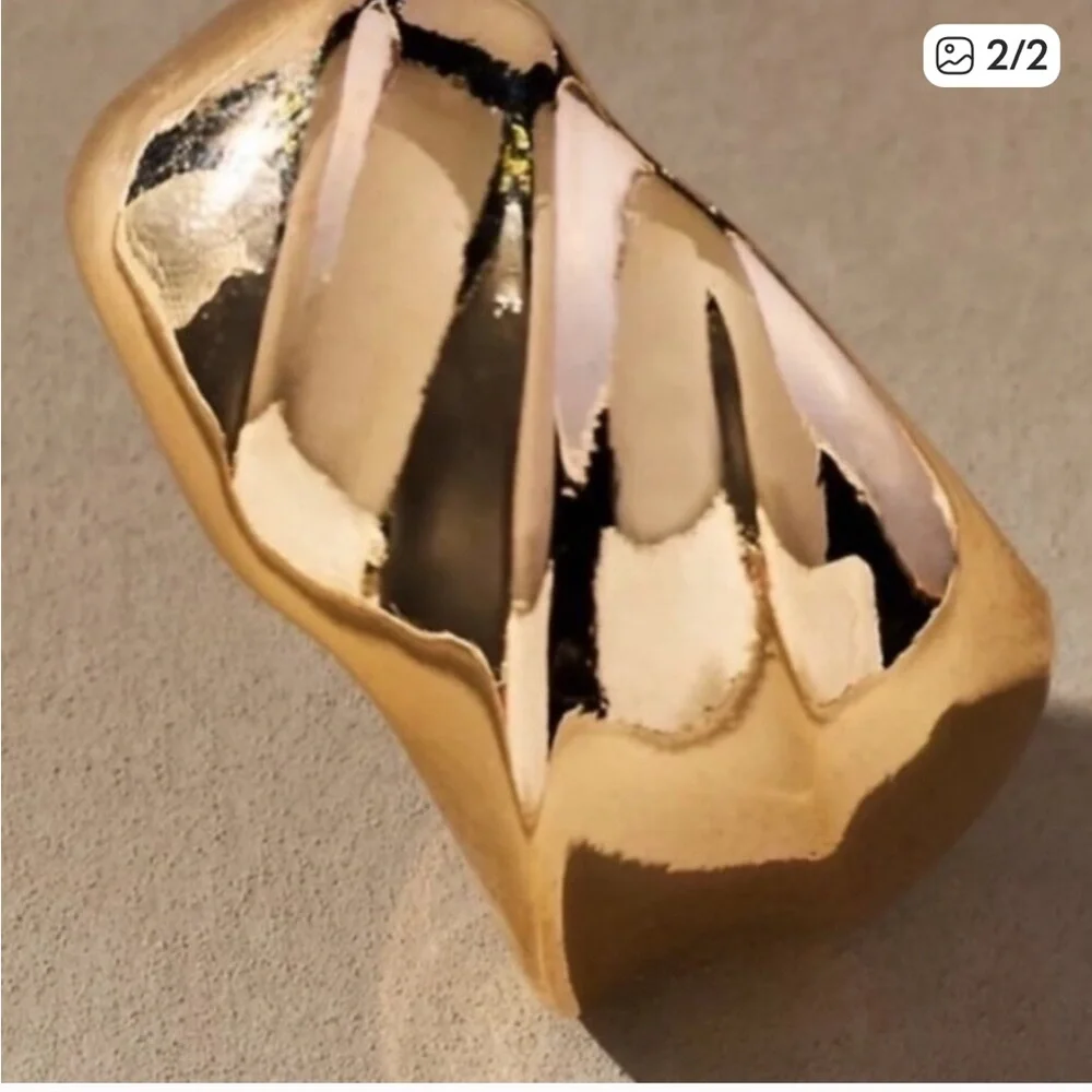 New Anthropology textured post earrings